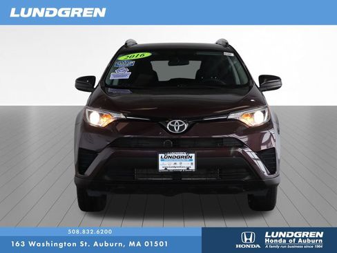 Used 2016 Toyota RAV4 LE AWD/4WD image 2