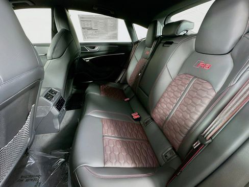 New 2026 Audi RS 7 Performance image 9
