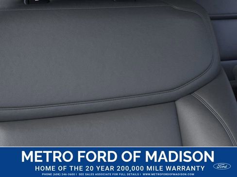 New 2026 Ford Expedition Active image 17