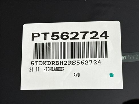 Certified 2024 Toyota Highlander LE image 46