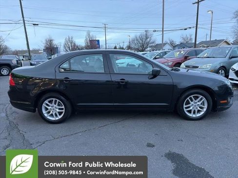 Used 2011 Ford Fusion S image 4