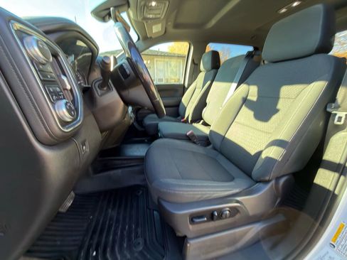 Used 2021 GMC Sierra 2500 SLE image 36