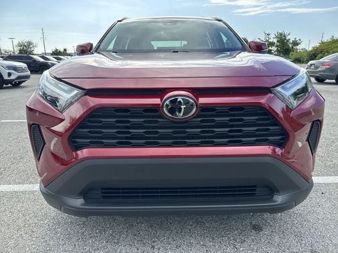 Used 2025 Toyota RAV4 XLE w/ Convenience Package FWD image 9