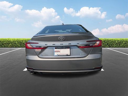 Certified 2025 Toyota Camry SE FWD image 6