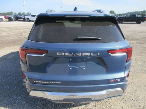 New 2026 GMC Terrain Denali AWD/4WD image 5