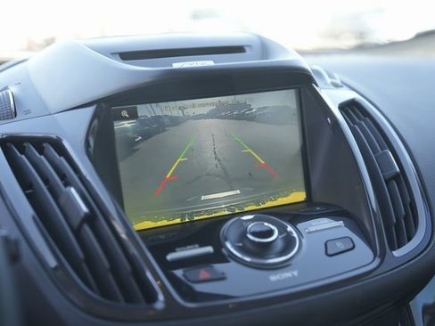 Used 2015 Ford Escape Titanium image 26