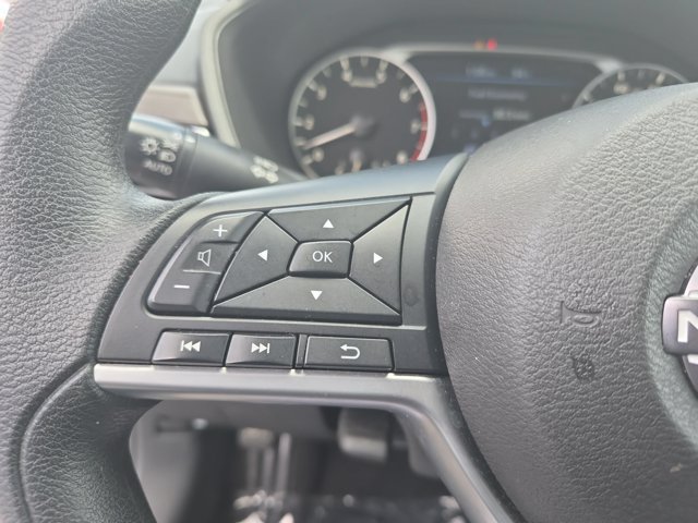 Used 2025 Nissan Altima 2.5 SV FWD image 20