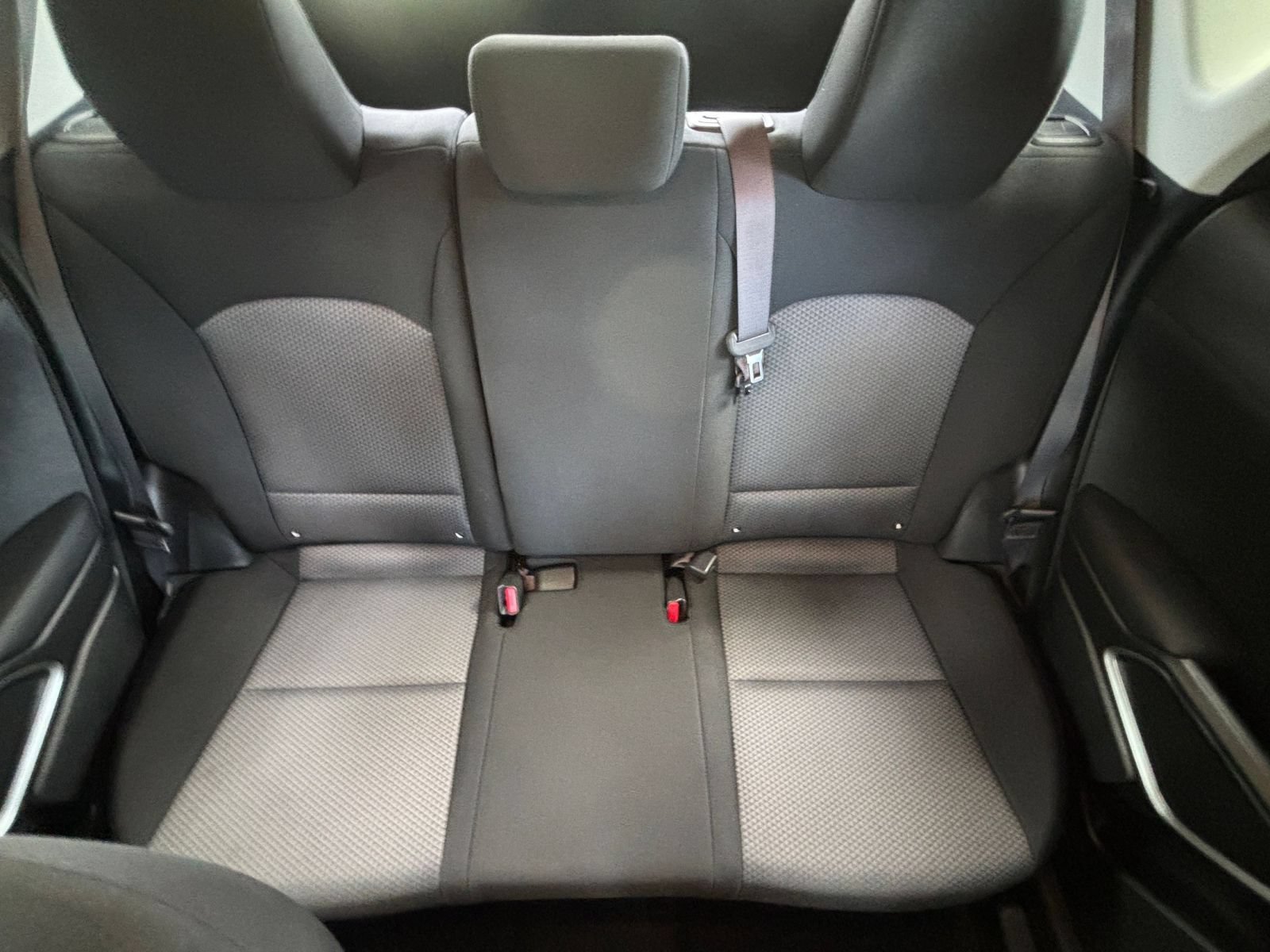 Used 2025 Kia Soul LX w/ LX Technology Package FWD image 35