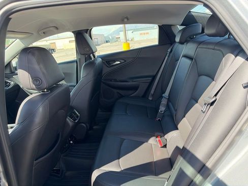 Used 2023 Chevrolet Malibu LT FWD image 27