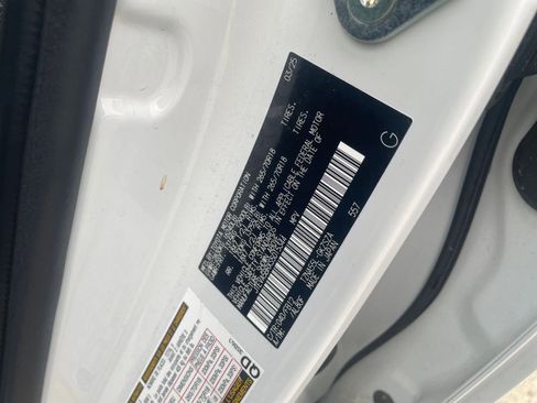 Used 2025 Toyota 4Runner TRD Off-Road image 29