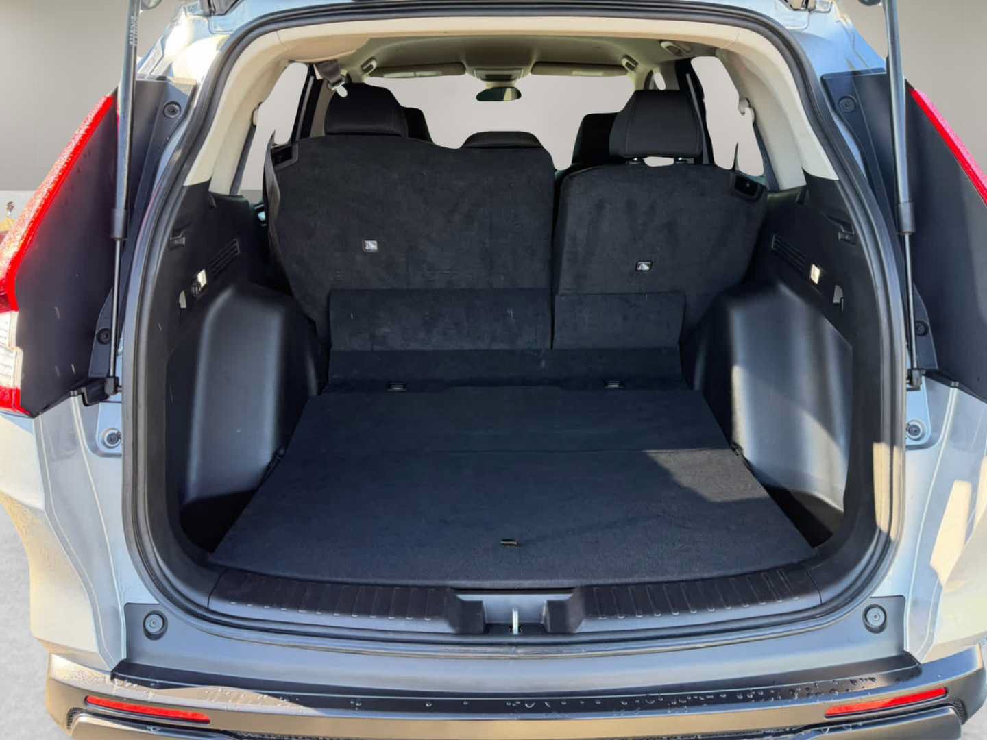 Used 2024 Honda CR-V LX image 37