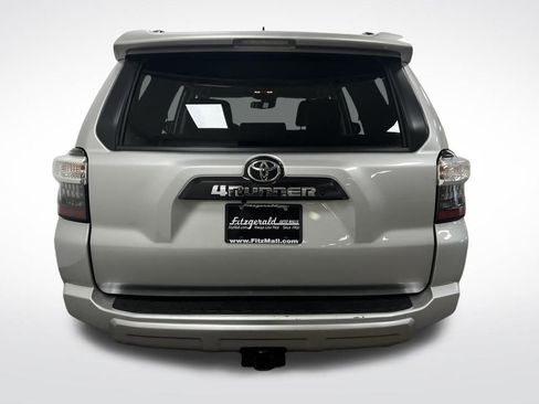 Used 2024 Toyota 4Runner TRD Off-Road Premium image 4