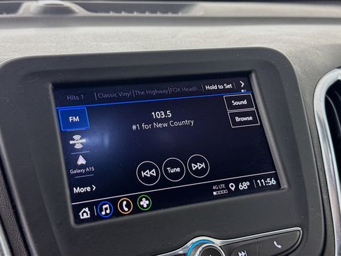 Used 2024 Chevrolet Equinox LT image 16