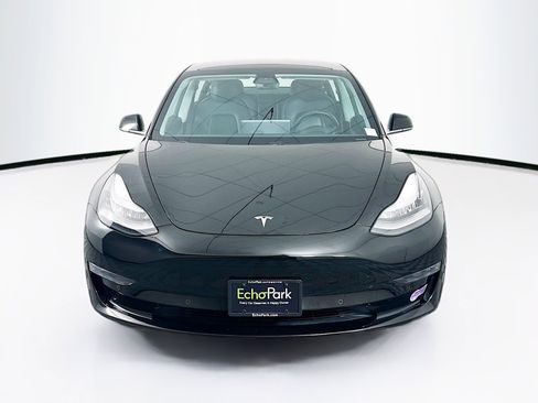 Used 2018 Tesla Model 3 Long Range image 2