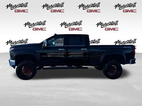 Used 2023 Chevrolet Silverado 2500 LTZ w/ Gooseneck/5TH Wheel Package AWD/4WD image 9