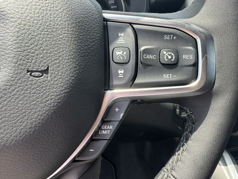 Used 2026 RAM 1500 Big Horn w/ Night Edition AWD/4WD image 30
