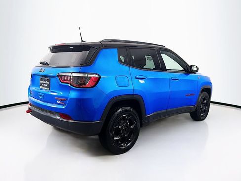 Used 2024 Jeep Compass Trailhawk AWD/4WD image 7