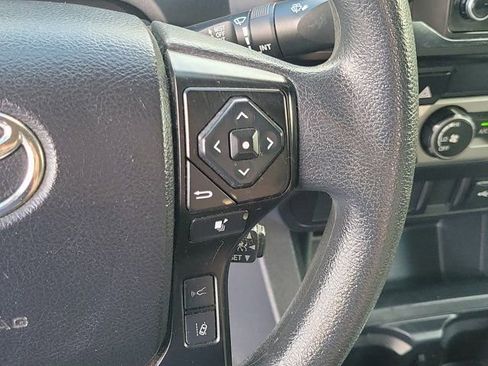 Used 2022 Toyota Tacoma SR image 26