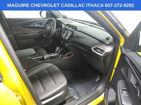 Used 2023 Chevrolet TrailBlazer RS w/ Convenience Package AWD/4WD image 15