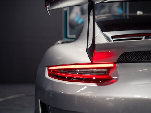 Used 2019 Porsche 911 GT3 RS RWD image 17
