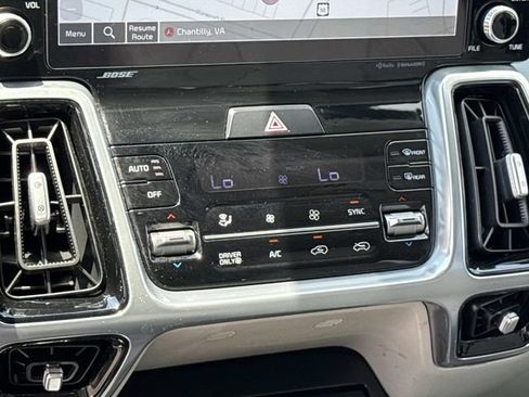Used 2023 Kia Sorento SX Prestige w/ Panoramic Sunroof Package AWD/4WD image 22