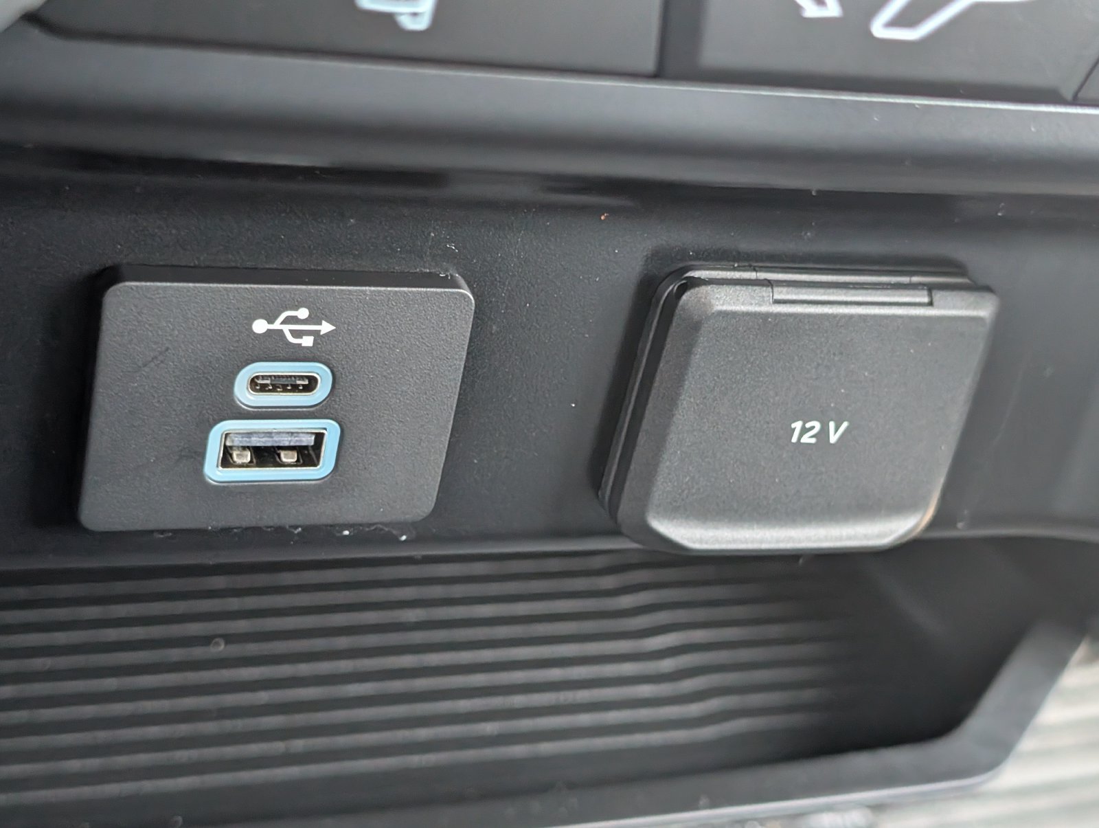 Used 2025 Ford F250 XL AWD/4WD image 24