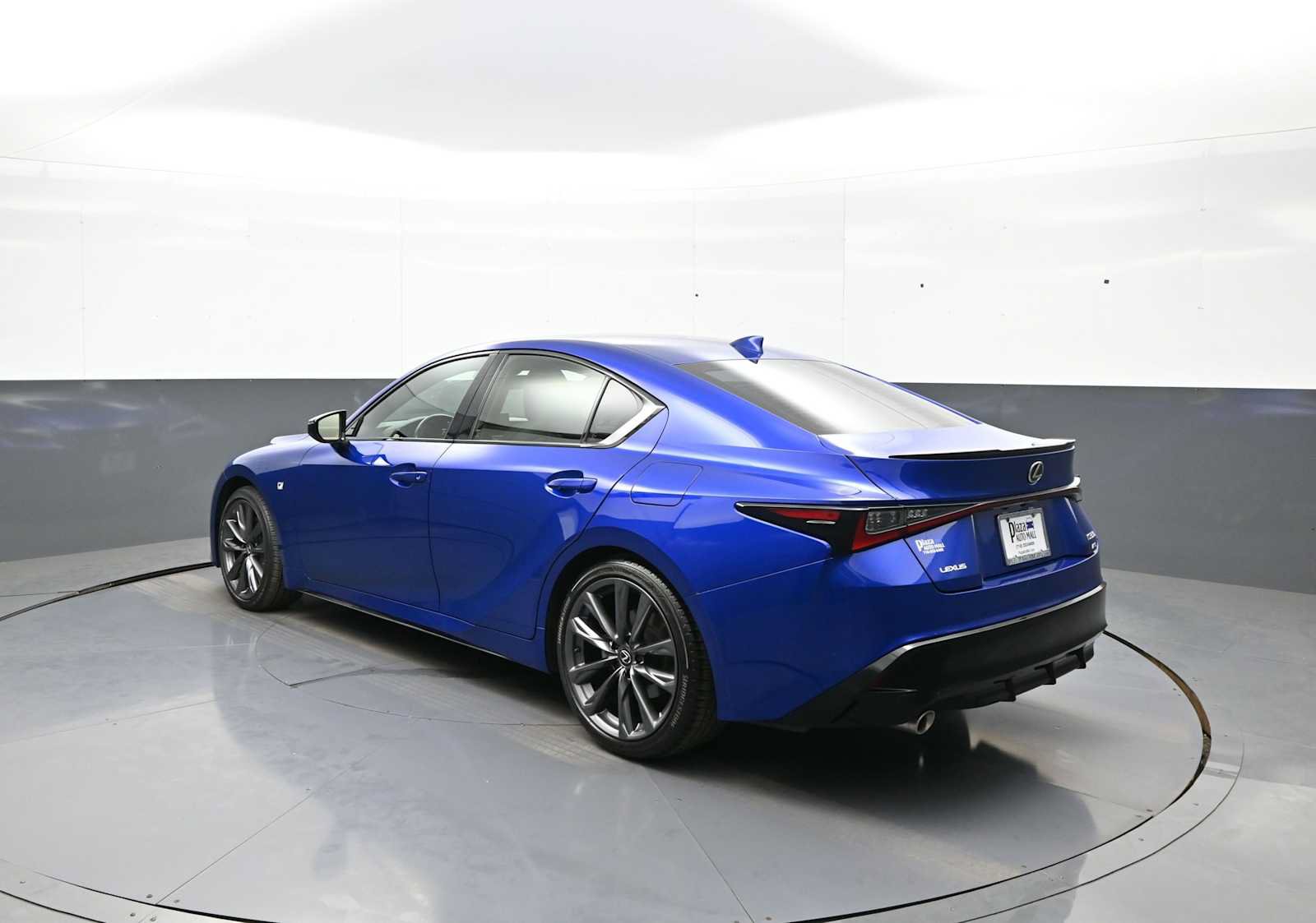 Used 2025 Lexus IS 350 F Sport w/ Navigation Package AWD/4WD image 8