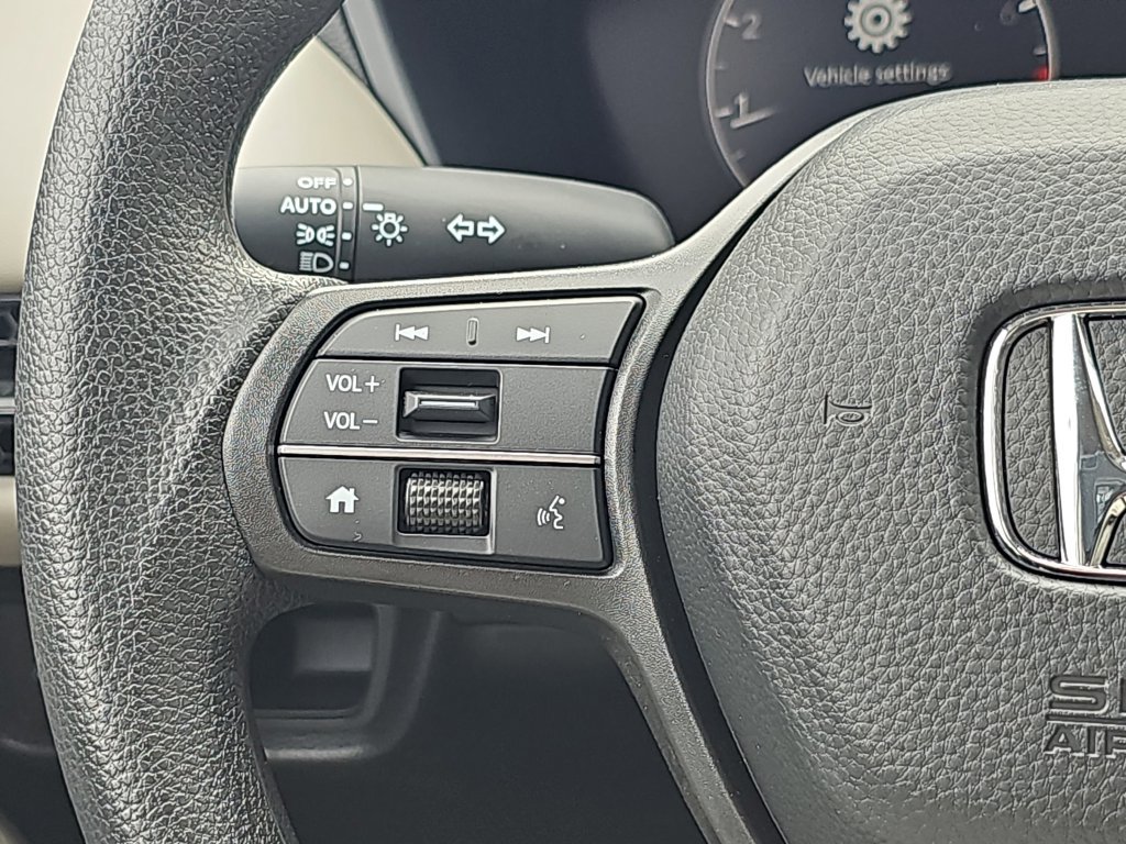 Used 2026 Honda HR-V LX image 17