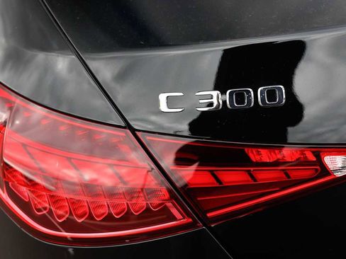 Used 2026 Mercedes-Benz C 300 4MATIC Sedan image 11