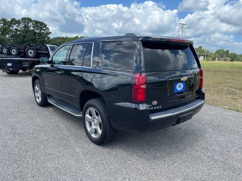 Used 2017 Chevrolet Tahoe Premier AWD/4WD image 3