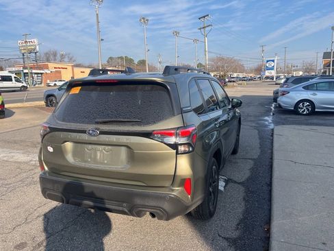 Certified 2025 Subaru Forester Limited image 4