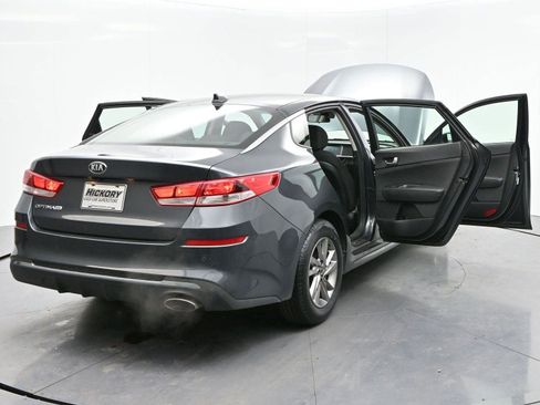 Used 2020 Kia Optima LX image 37