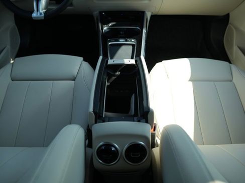 Certified 2026 Mercedes-Benz GLB 250 4MATIC image 30