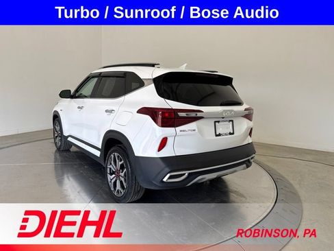 Used 2022 Kia Seltos SX w/ Sunroof Package AWD/4WD image 5