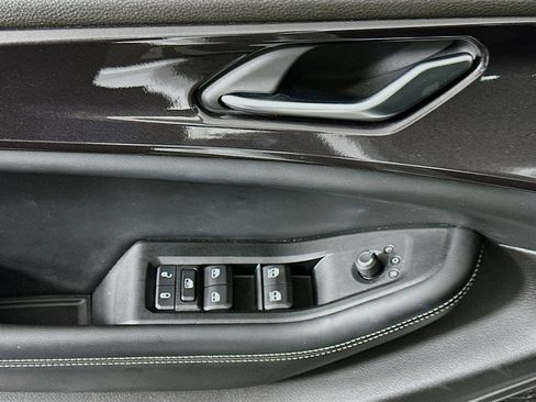 Used 2023 Jeep Grand Cherokee Laredo w/ Trailer Tow Prep Group (B) image 15