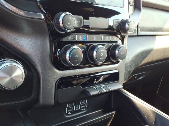 Used 2024 RAM 1500 Laramie AWD/4WD image 14