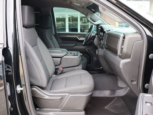 Used 2023 Chevrolet Silverado 1500 RST w/ Z71 Off-Road Package AWD/4WD image 47