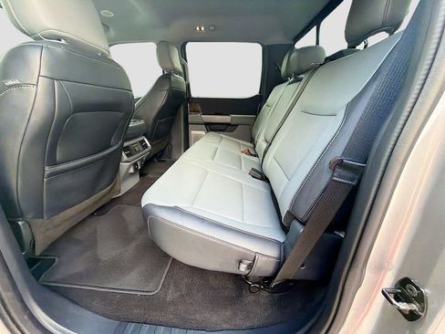 Used 2022 Ford F150 Lariat w/ Equipment Group 502A High AWD/4WD image 20
