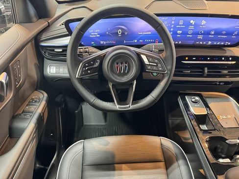 New 2025 Buick Enclave Sport Touring w/ Power Package image 32