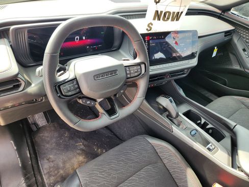 Used 2025 Dodge Charger Daytona R/T w/ Quick Order Package 25M R/T AWD/4WD image 23