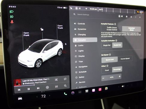 Used 2020 Tesla Model Y Long Range image 21