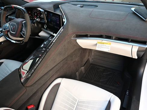 Used 2023 Chevrolet Corvette Z06 image 14