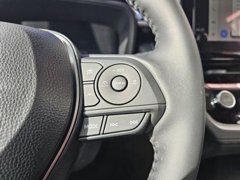 New 2026 Toyota Corolla Cross LE image 15