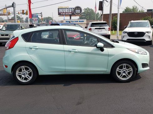 Used 2017 Ford Fiesta SE FWD image 8
