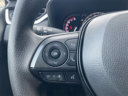 Used 2024 Toyota RAV4 XLE image 19