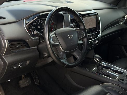 Used 2023 Chevrolet Traverse Premier w/ Redline Edition image 10