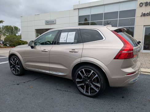 Used 2023 Volvo XC60 B5 Ultimate AWD/4WD image 4