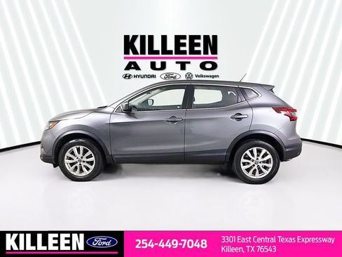 Used 2021 Nissan Rogue Sport S FWD image 4