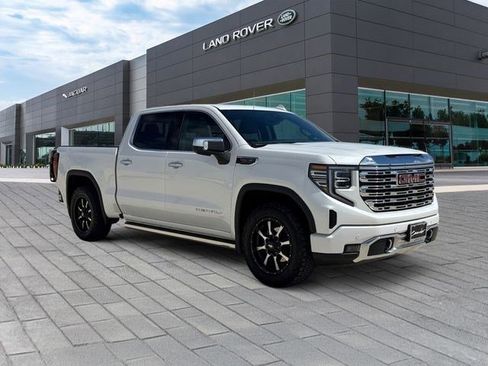 Used 2024 GMC Sierra 1500 Denali image 7