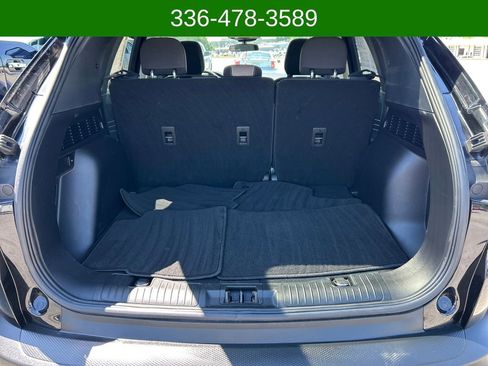 Used 2022 Ford Escape SE w/ SE Sport Appearance Package FWD image 21